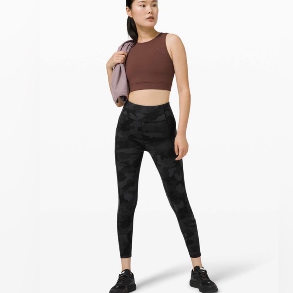 NWOT Lululemon align sold out Invigorate High Rise Crop 23” size 4 - Picture 2 of 6